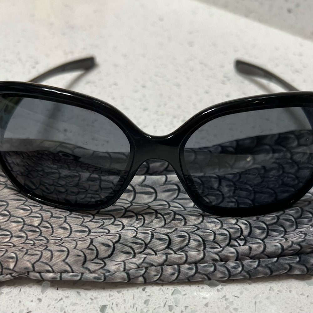 Oakley sunglasses